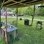 Altana Całoroczna Vira Numer 7 Herbergerówka Na Wsi Сasa de vacaciones