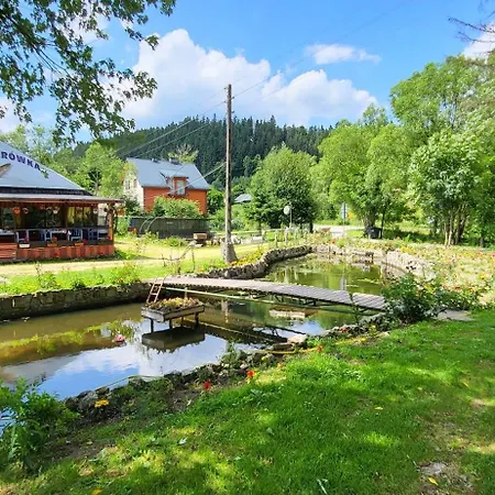 Altana Caloroczna Vira Numer 7 Herbergerowka Na Wsi Holiday home *