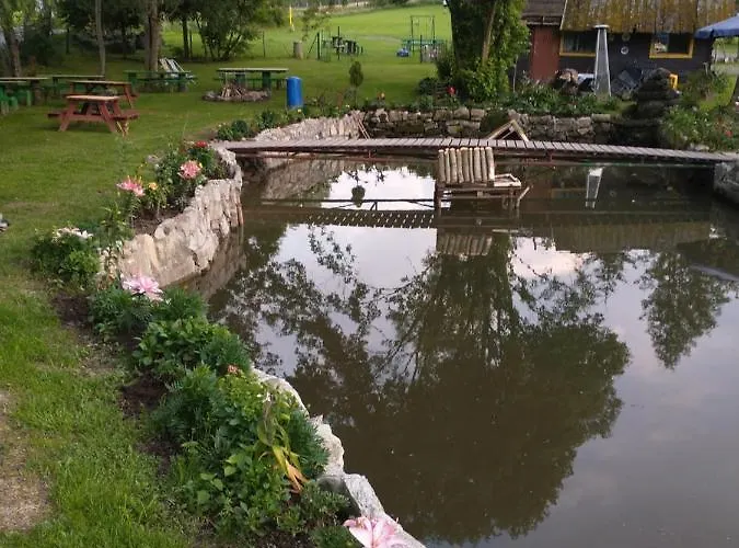 Altana Caloroczna Vira Numer 7 Herbergerowka Na Wsi