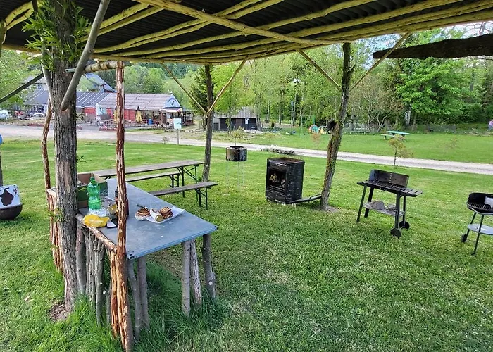 Altana Caloroczna Vira Numer 7 Herbergerowka Na Wsi Ferienhaus